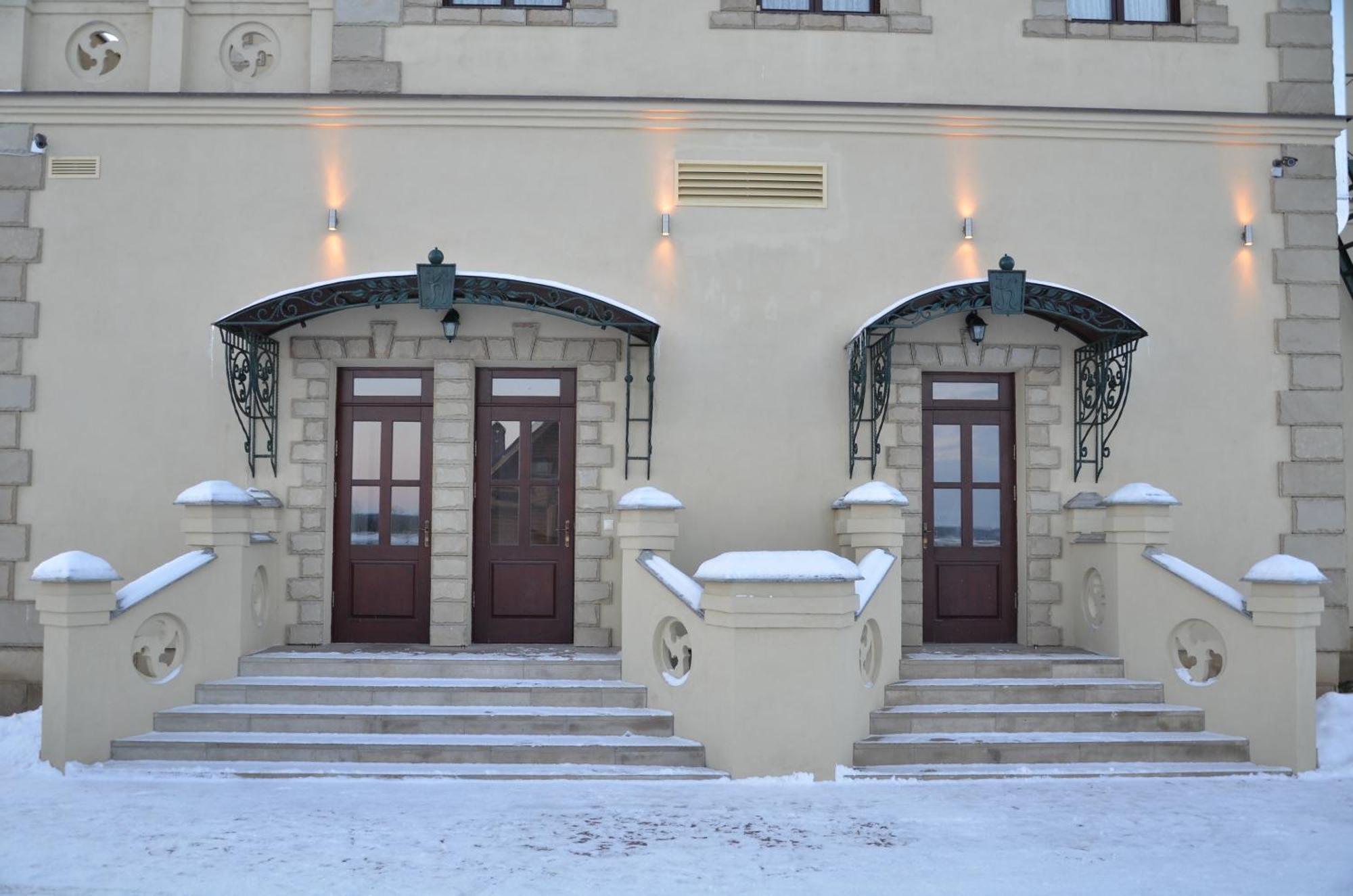 Chateau Royal Hotel Berezovka  Exterior foto